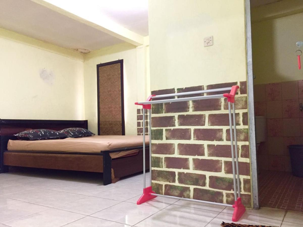Garser Apartment Yogyakarta Exterior photo