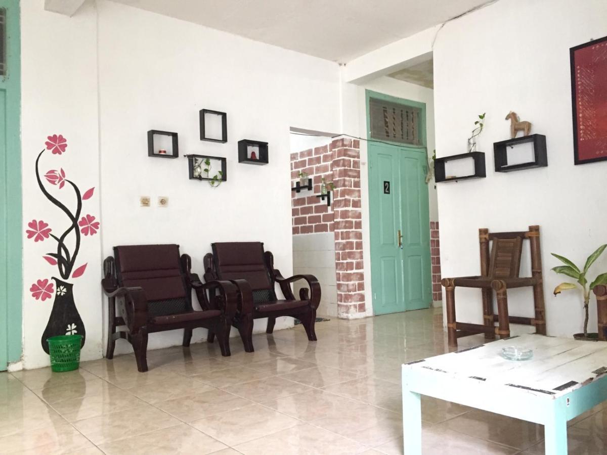 Garser Apartment Yogyakarta Exterior photo