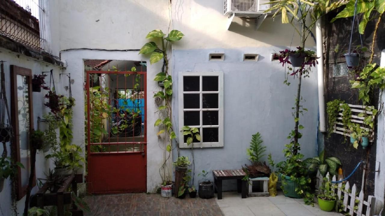 Garser Apartment Yogyakarta Exterior photo